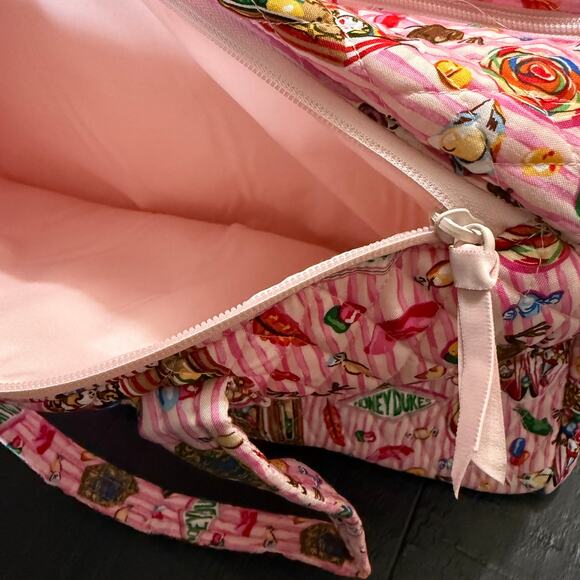 Vera Bradley Harry Potter Honeydukes Bag Weekender Pink Candy Chocolate Frog main image 15